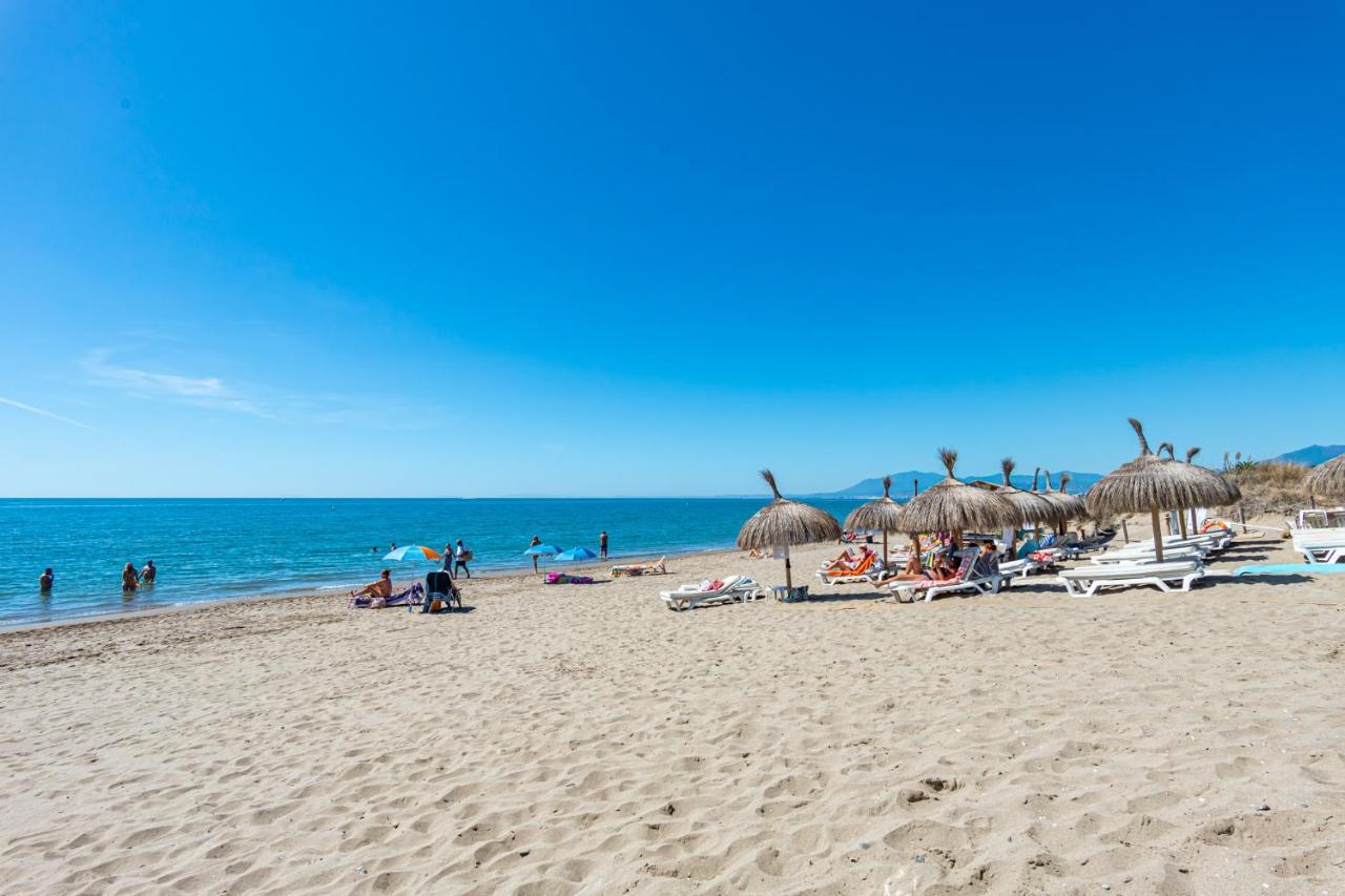 Sun&Sand Beach Apartment Marbella Bagian luar foto